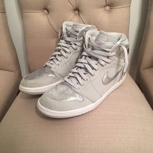 Jordan Retro One Silver Anniversary